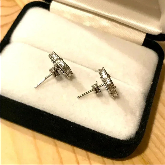 Four Leaf Clover Onyx Sterling Silver Earrings - Picture 3 of 4